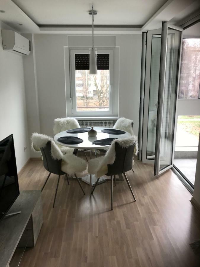 Apartman Oslo Belgrad Exterior foto